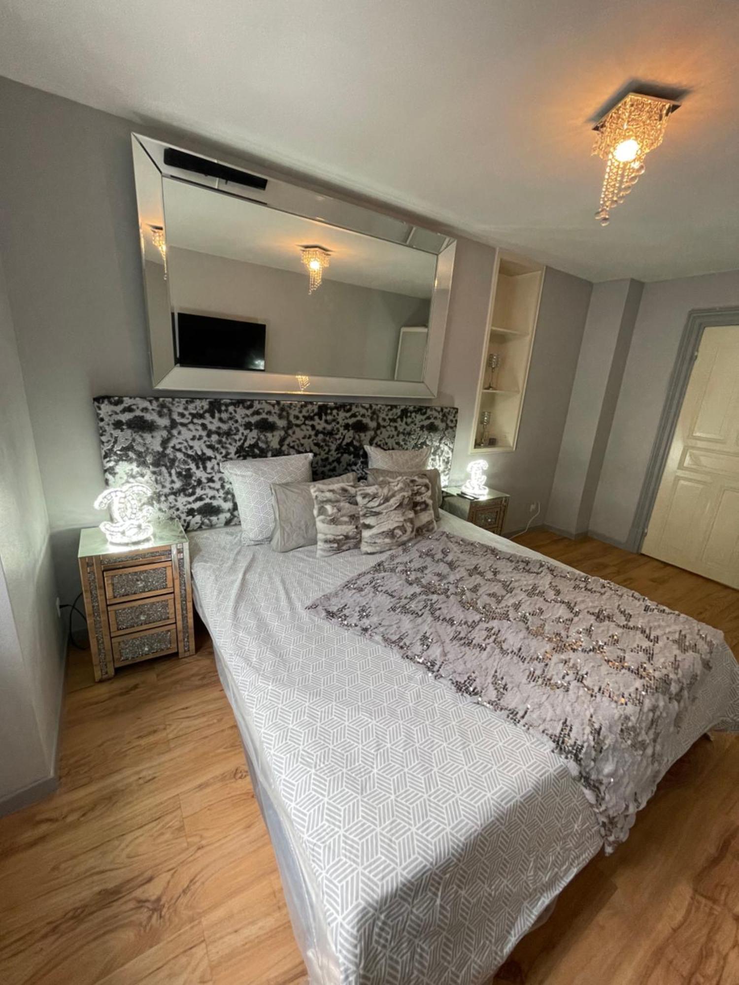Strasbourg Petit Cocon Emplacement Ideal Centre Ville, Place De Pierre Rdc 25M2 Exterior photo